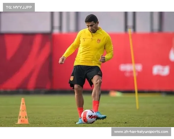 归化国脚艾克森正式加盟成都蓉城开启新篇章