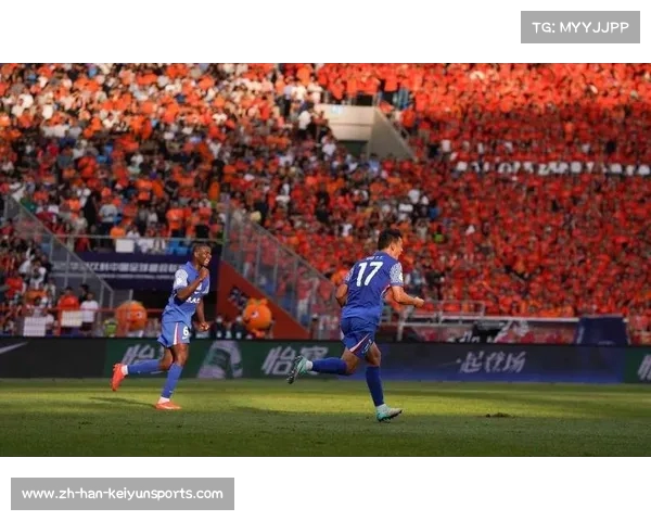 马纳法中路突袭射门一记世界波直挂远角震撼全场
